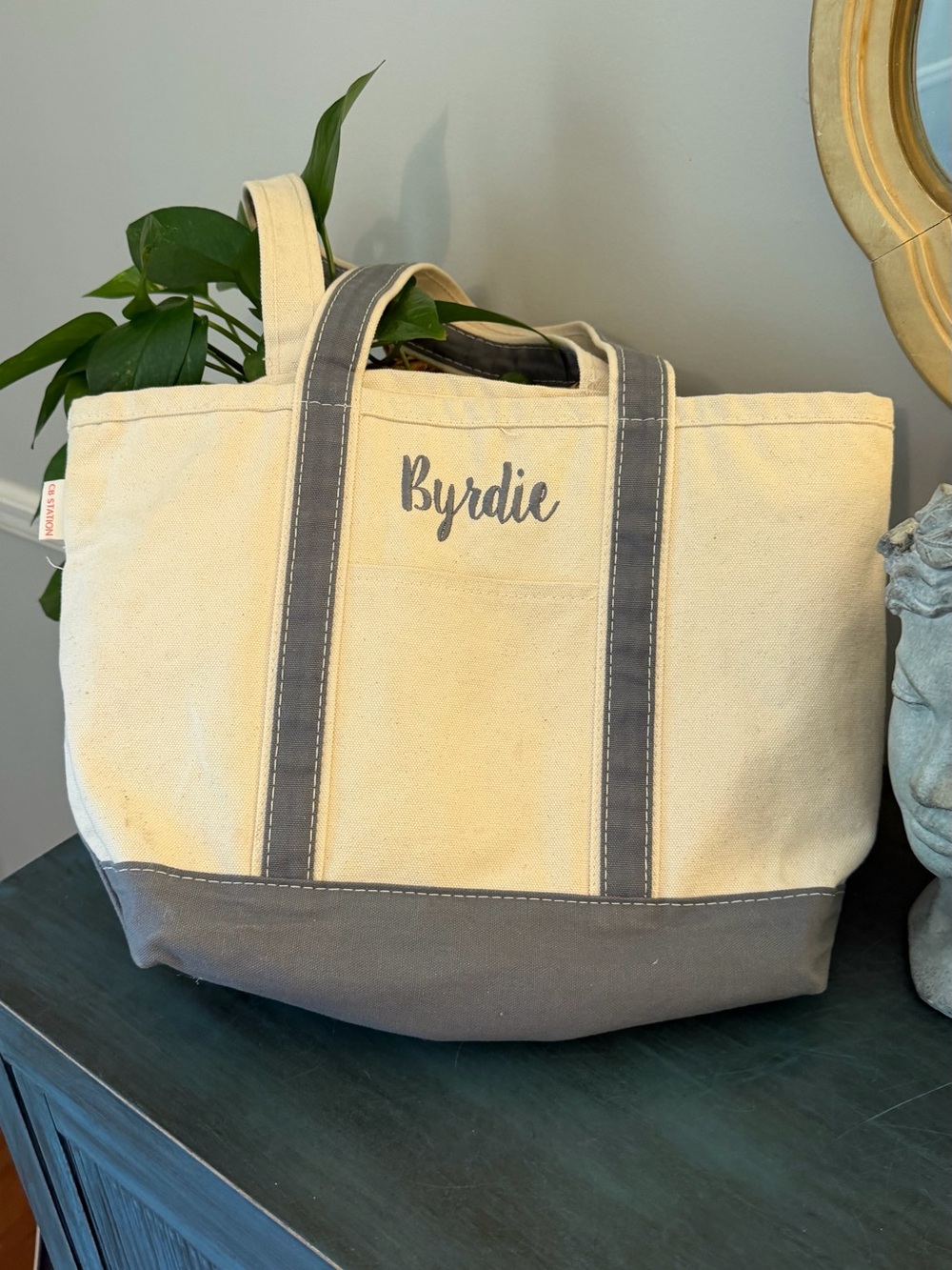 CB Station boat and tote. Blue grey and white. Key holder